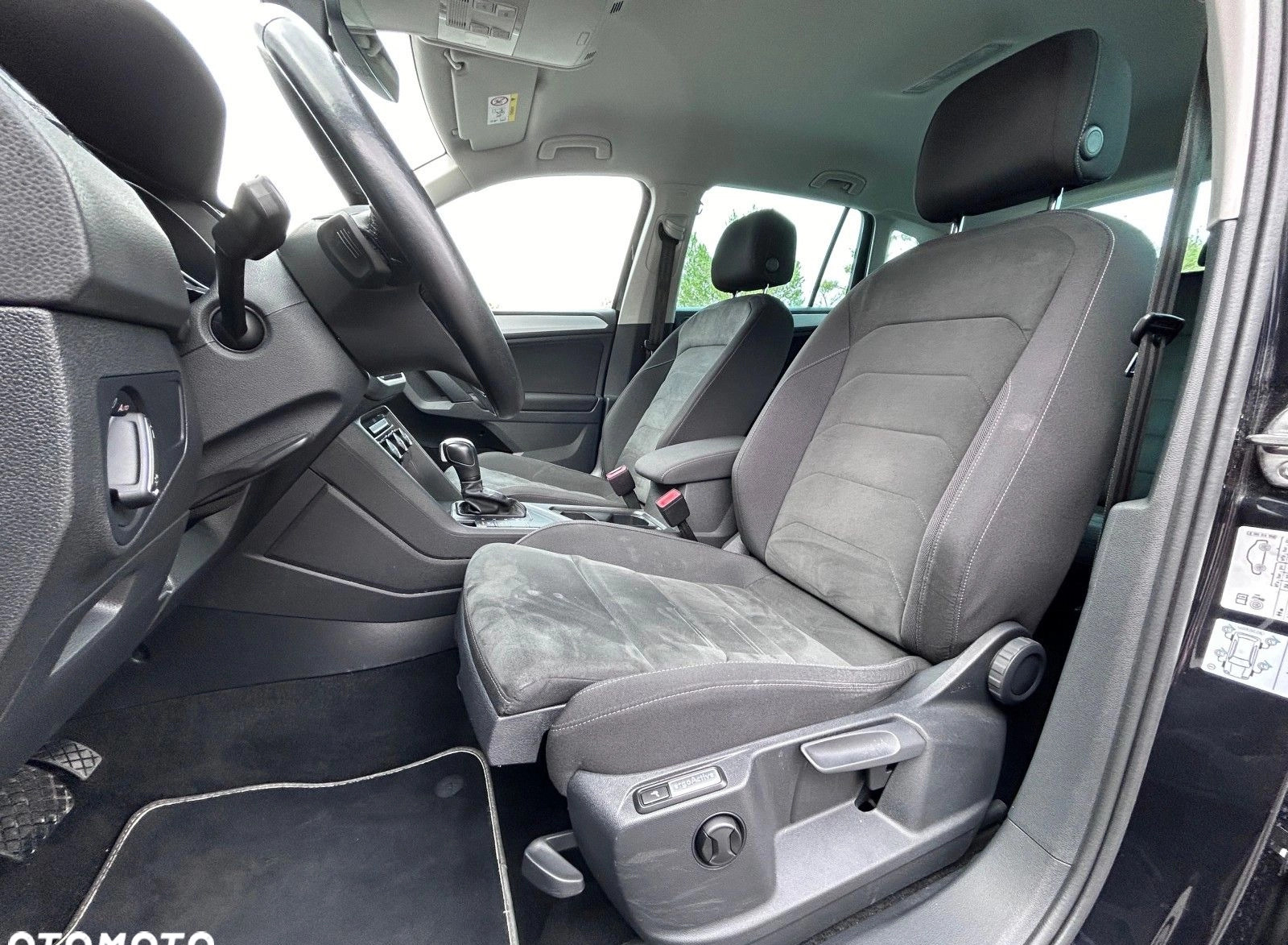 Volkswagen Tiguan cena 112900 przebieg: 71058, rok produkcji 2020 z Krzeszowice małe 781